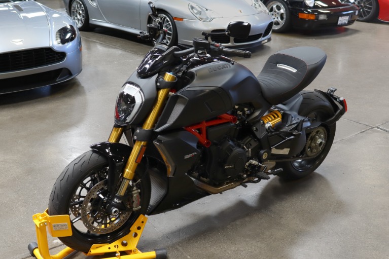 Used 2020 Ducati Diavel 1260S for sale Sold at San Francisco Sports Cars in San Carlos CA 94070 3