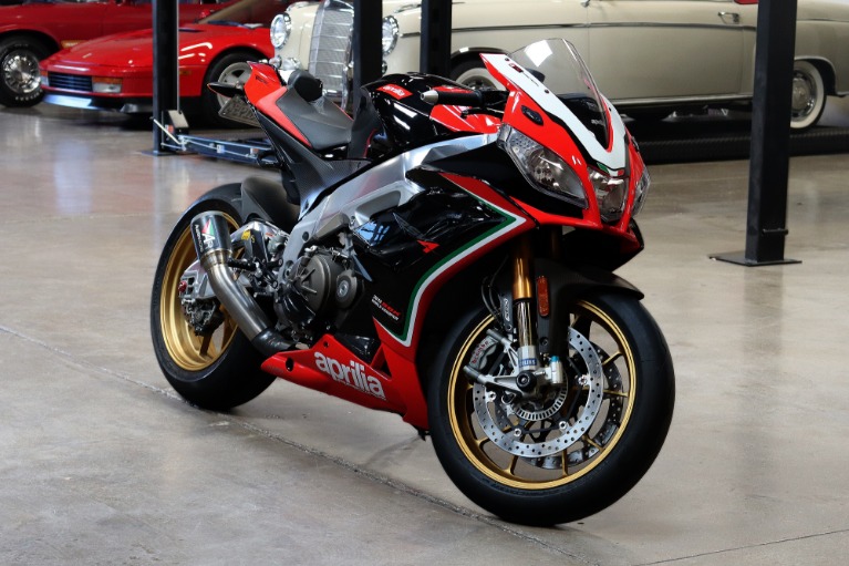 Aprilia rsv4 on sale factory 2013