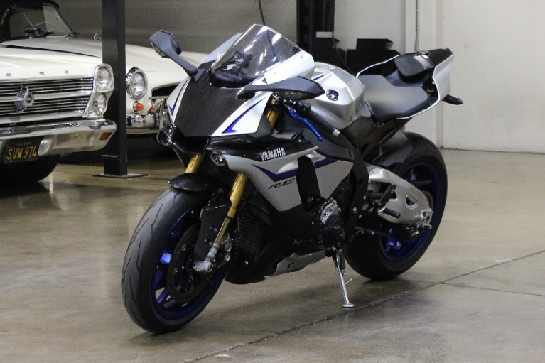 Used 2015 Yamaha R1M for sale Sold at San Francisco Sports Cars in San Carlos CA 94070 3