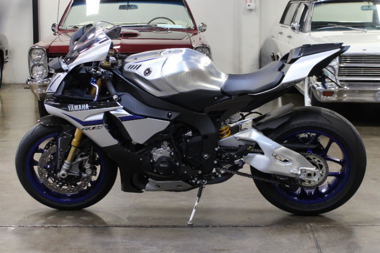 Used 2015 Yamaha R1M for sale Sold at San Francisco Sports Cars in San Carlos CA 94070 4