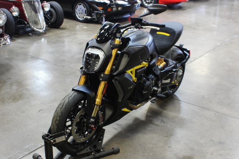 Used 2022 Ducati Diavel 1260S for sale Sold at San Francisco Sports Cars in San Carlos CA 94070 3