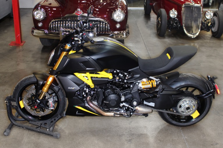 Used 2022 Ducati Diavel 1260S for sale Sold at San Francisco Sports Cars in San Carlos CA 94070 4