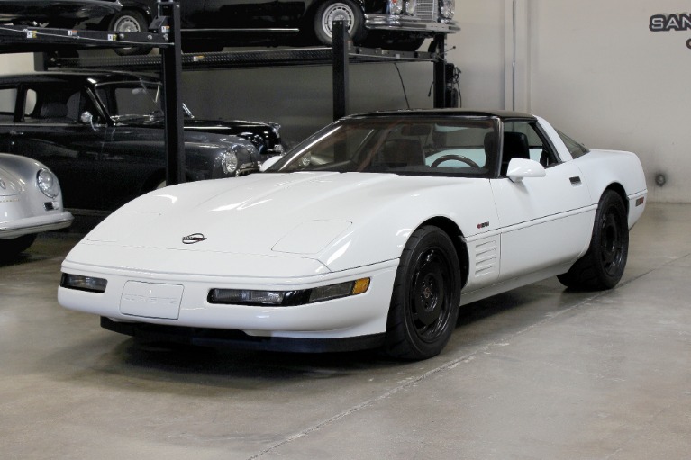 Used 1991 Chevrolet Corvette ZR1 for sale $38,995 at San Francisco Sports Cars in San Carlos CA 94070 3