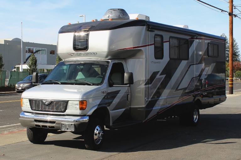 Used 2005 Fleetwood Tioga 31X for sale $41,995 at San Francisco Sports Cars in San Carlos CA 94070 3
