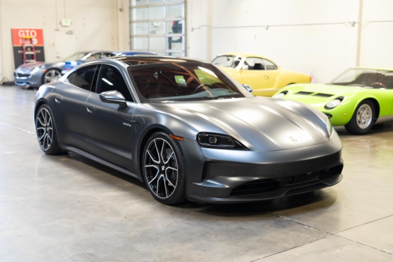 2025 Porsche Taycan Base