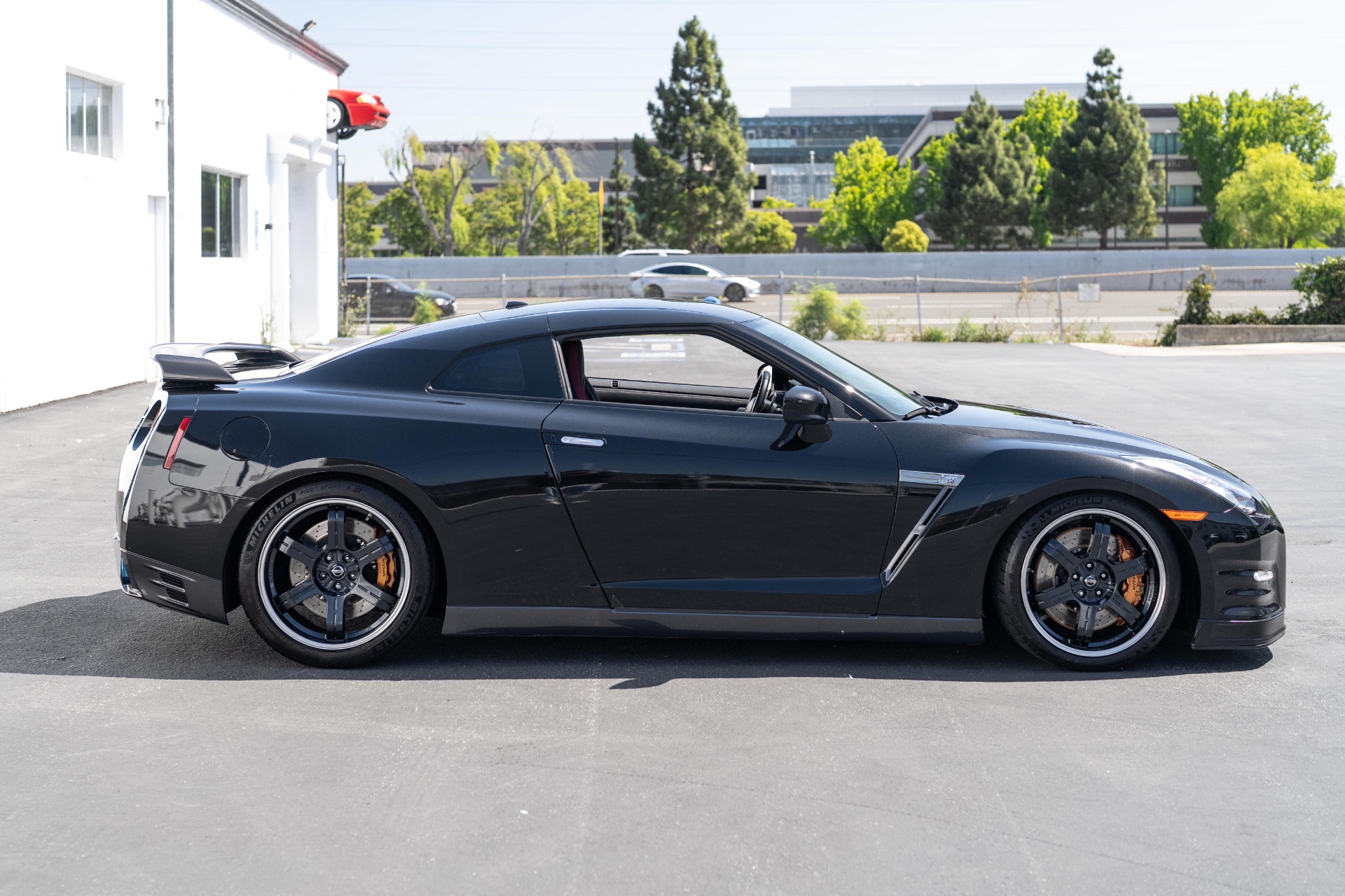 2013 Nissan GT-R Black Edition - Photo 14
