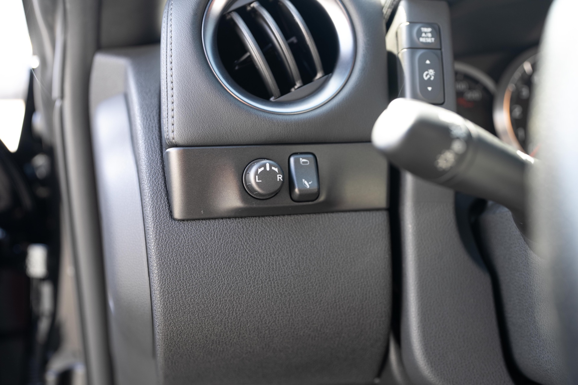 2013 Nissan GT-R Black Edition - Photo 65