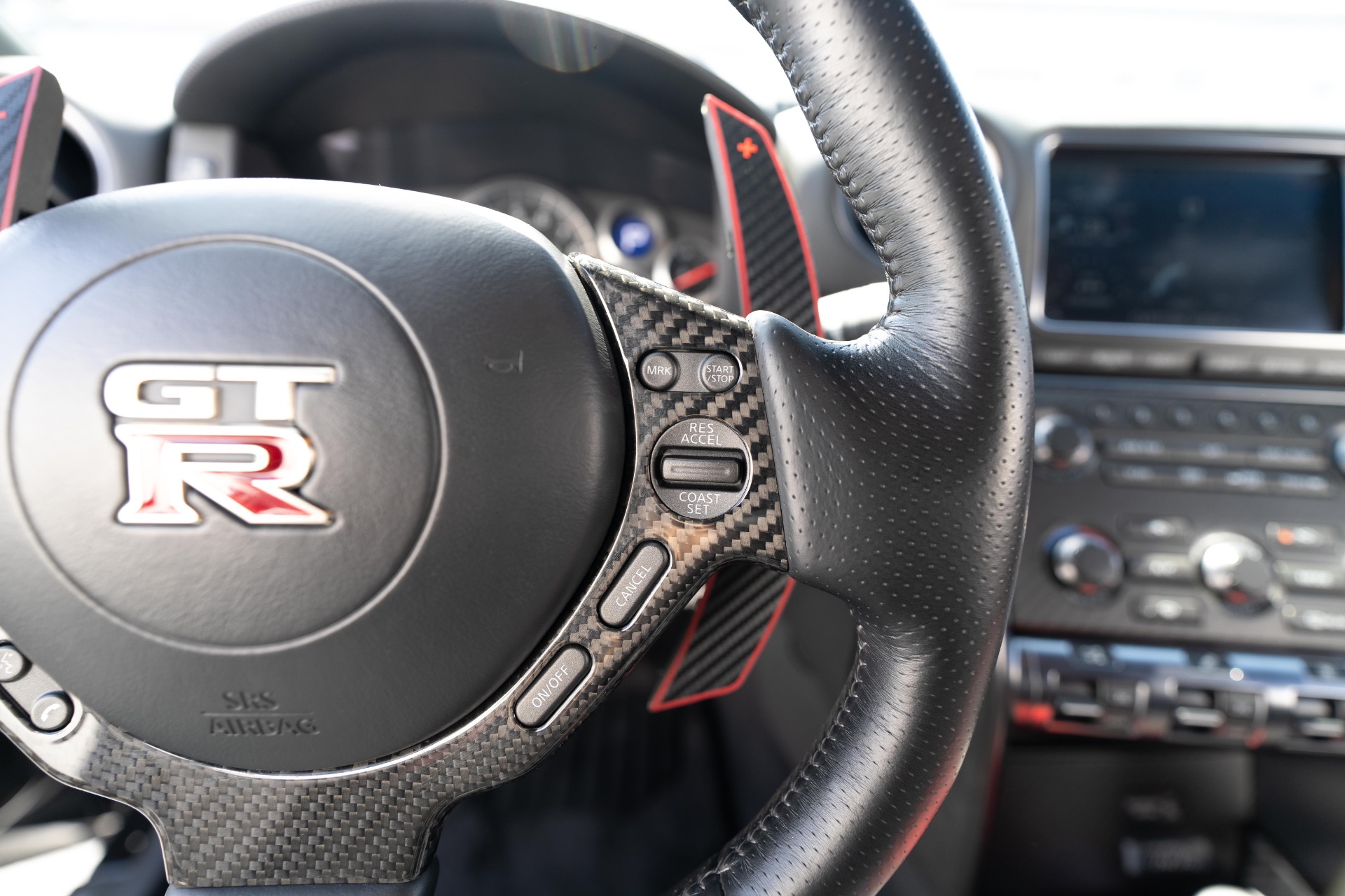2013 Nissan GT-R Black Edition - Photo 72