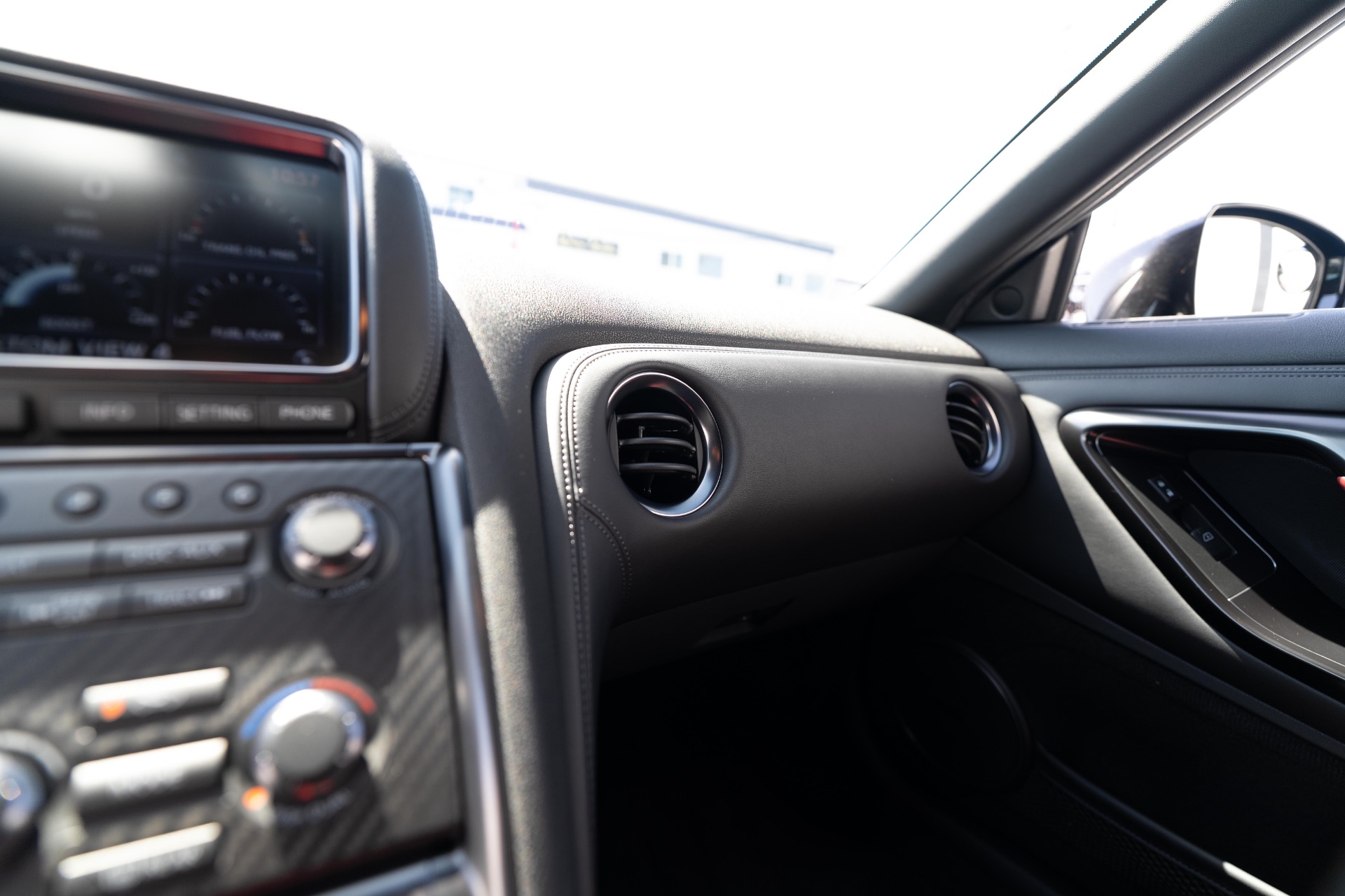 2013 Nissan GT-R Black Edition - Photo 77
