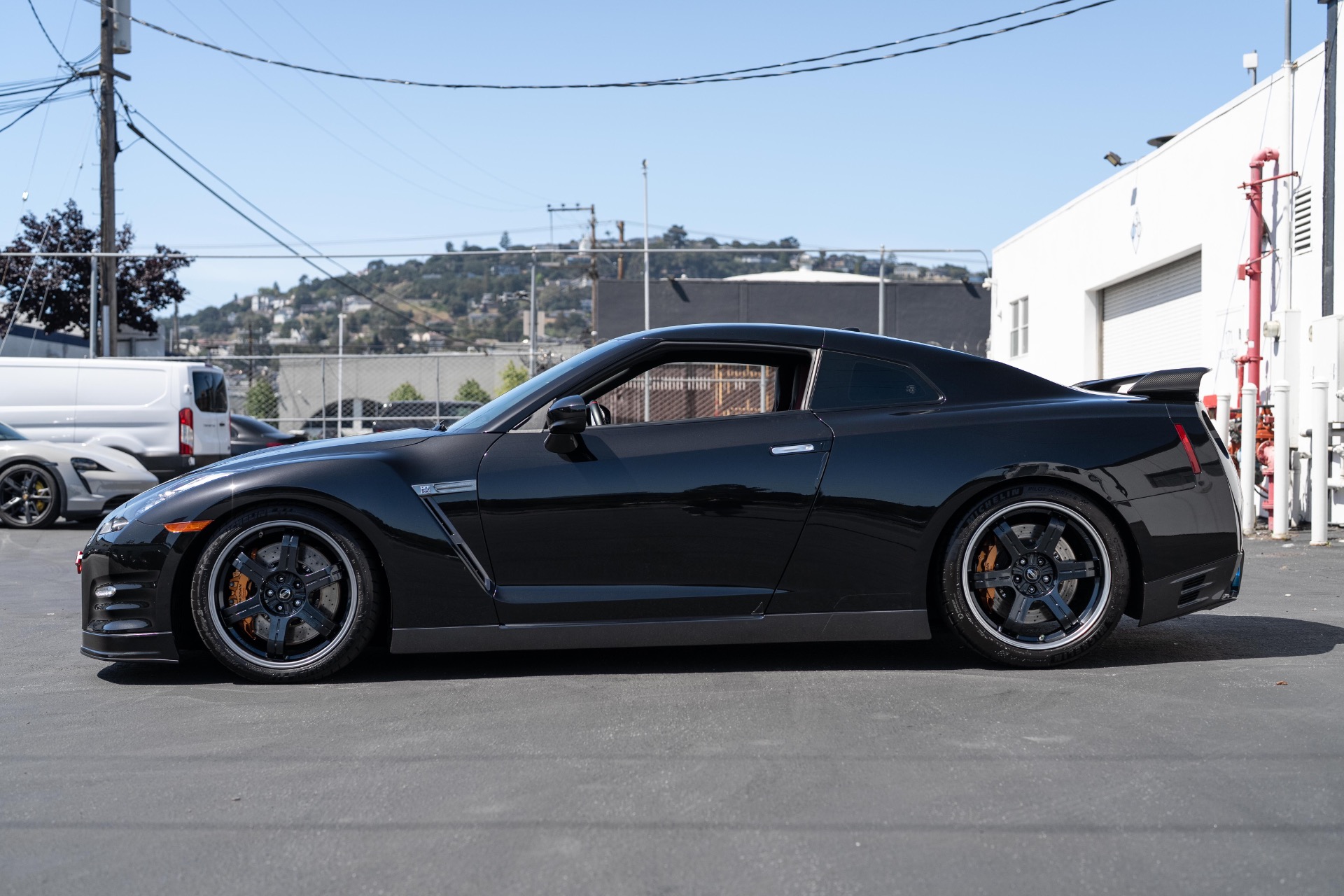 2013 Nissan GT-R Black Edition - Photo 8