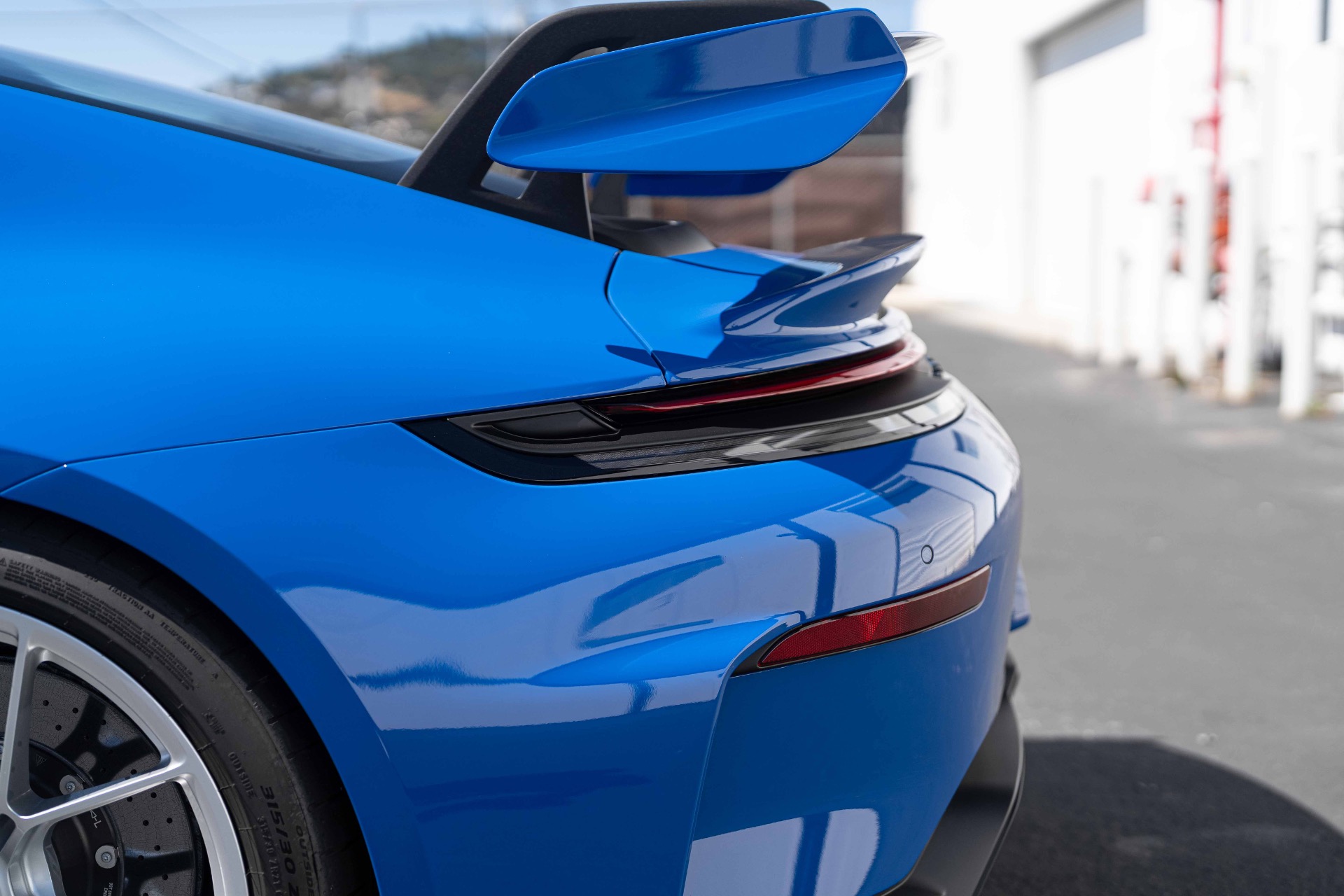 2025 Porsche 911 GT3 - Photo 35