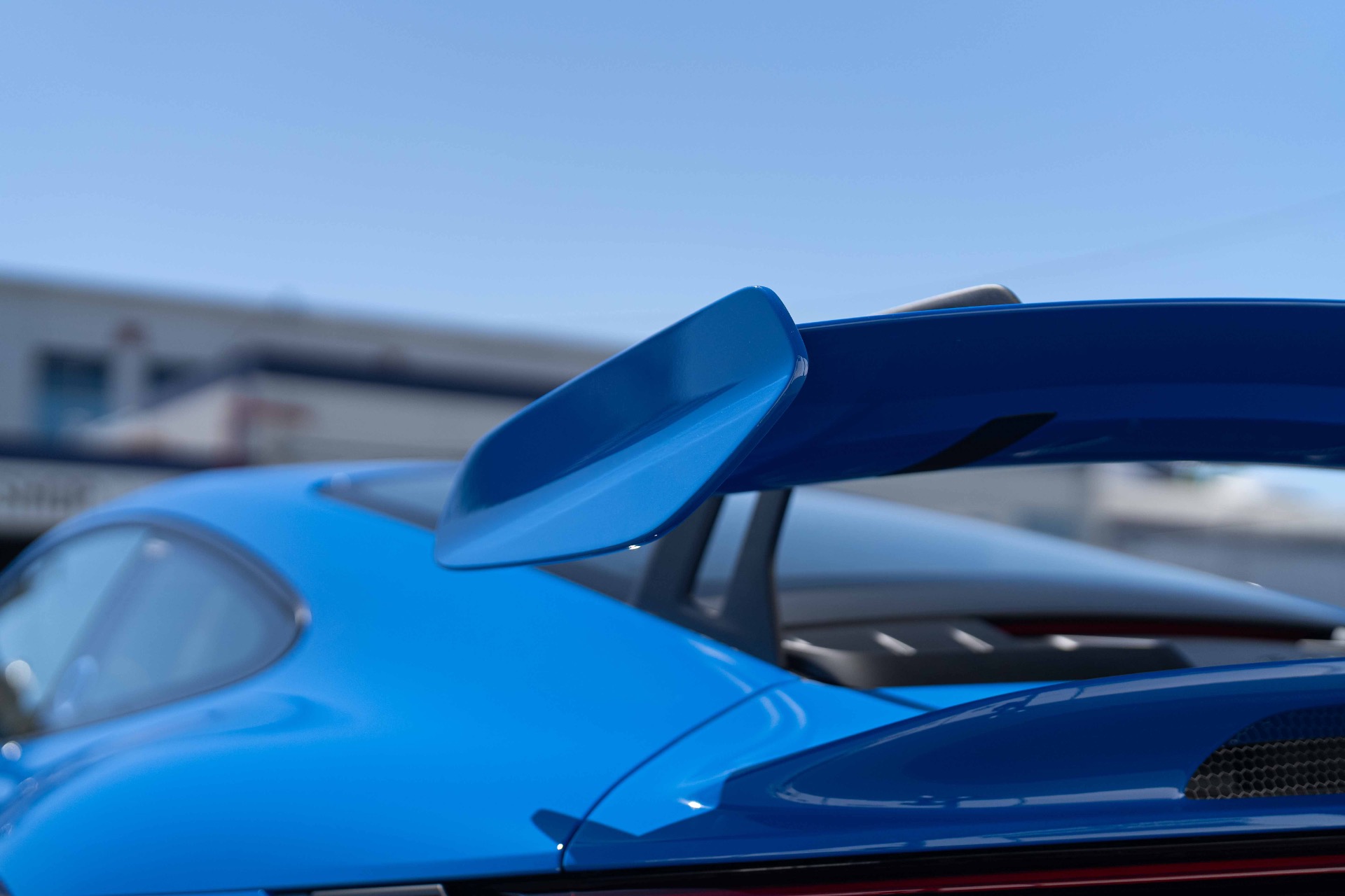 2025 Porsche 911 GT3 - Photo 40