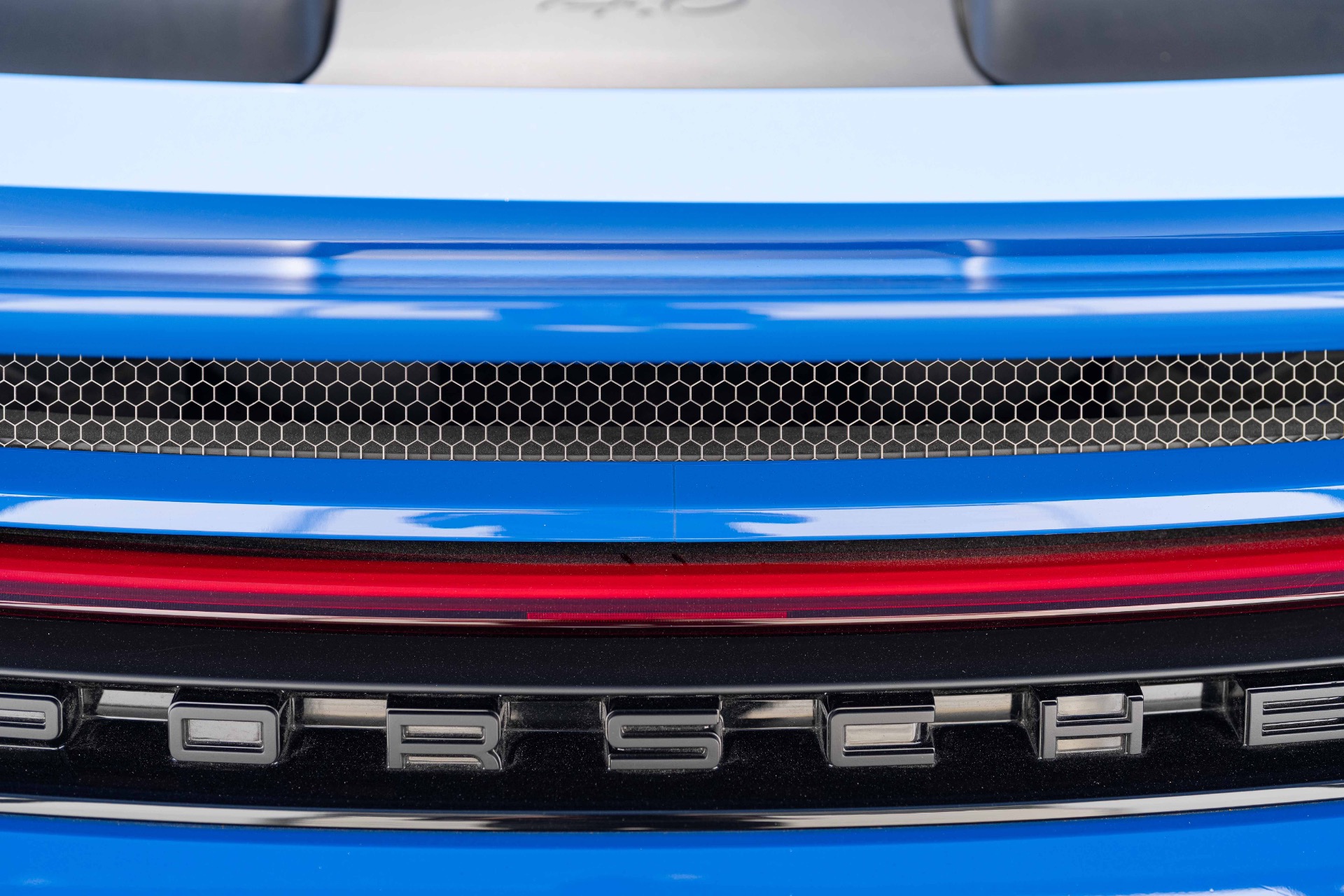 2025 Porsche 911 GT3 - Photo 50