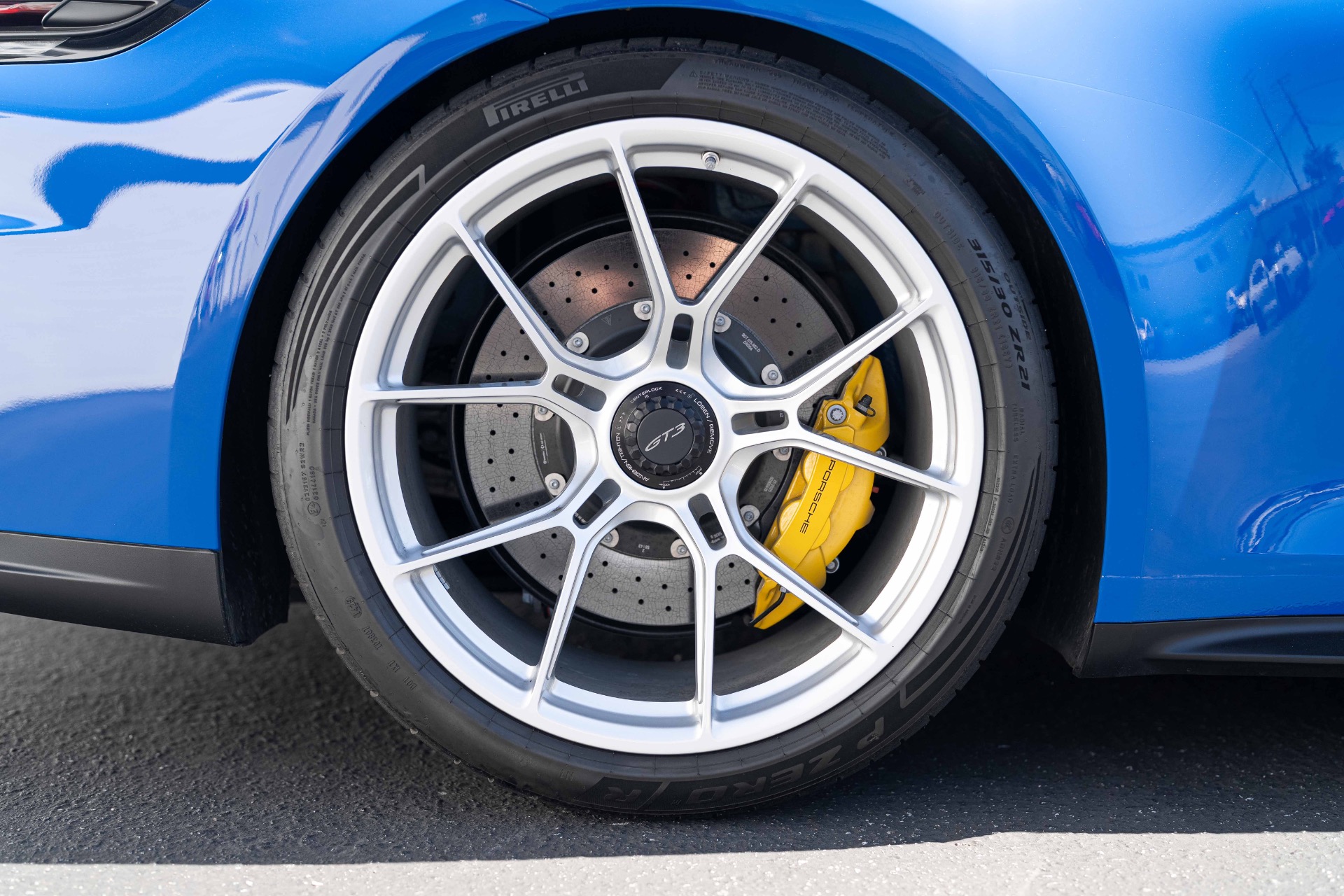 2025 Porsche 911 GT3 - Photo 53