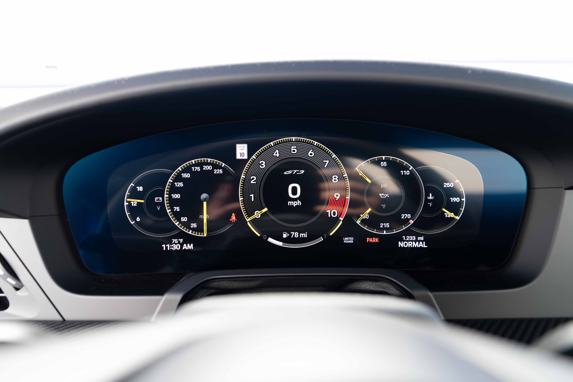2025 Porsche 911 GT3 - Photo 79