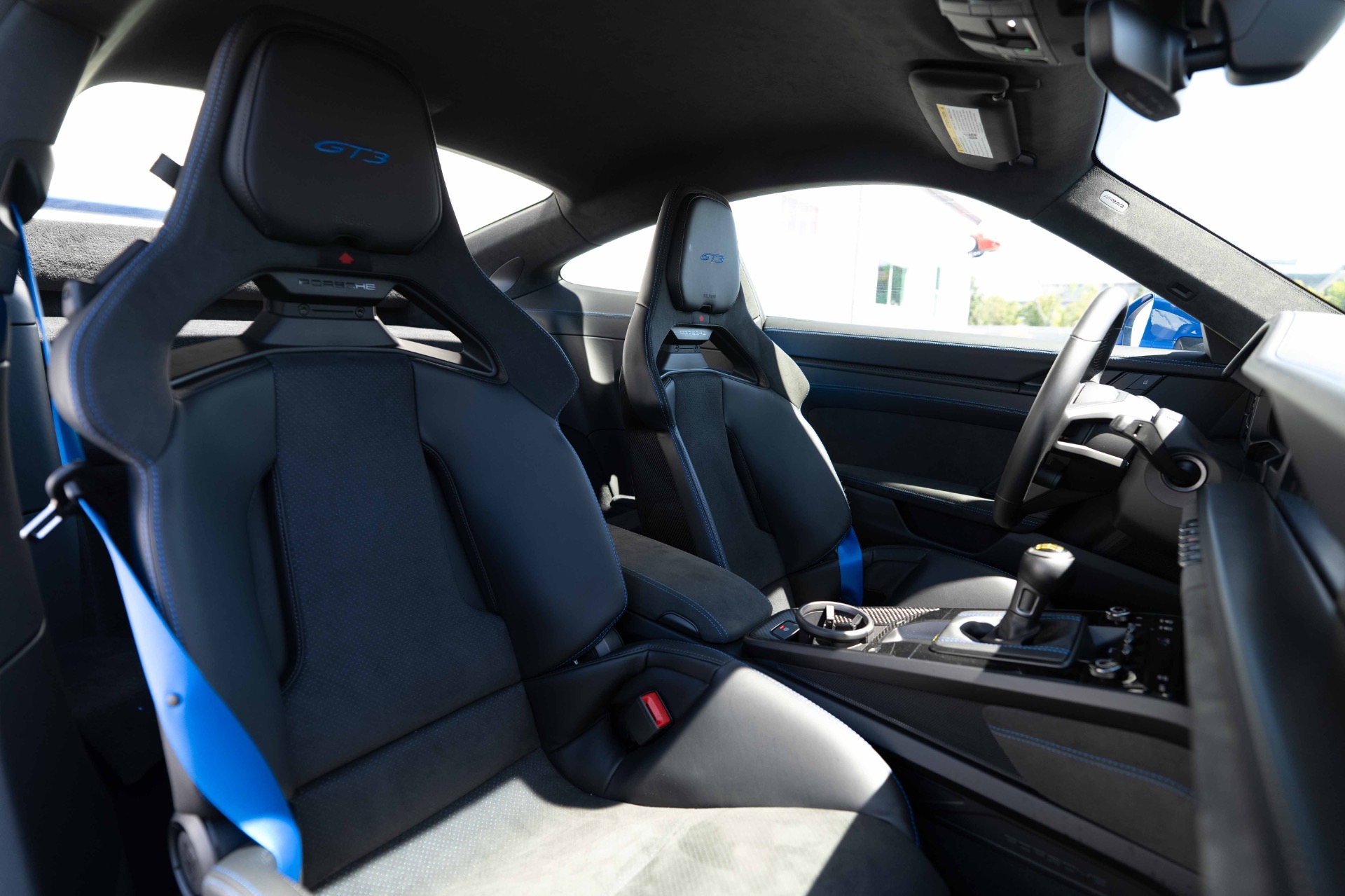 2025 Porsche 911 GT3 - Photo 96