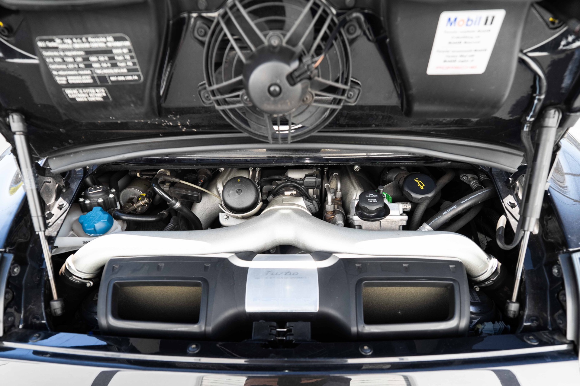 2009 Porsche 911 Turbo - Photo 86