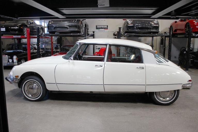 Used 1971 Citroen DS21 for sale Sold at San Francisco Sports Cars in San Carlos CA 94070 4