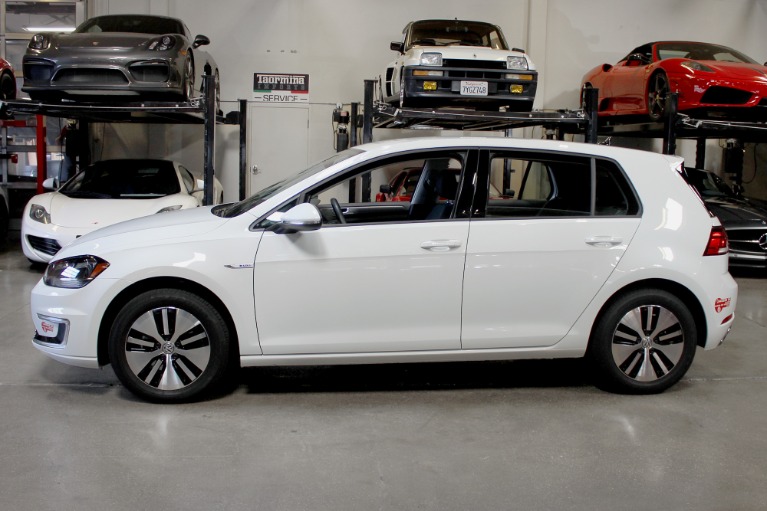 Used 2017 Volkswagen E-GOLF SE for sale $18,995 at San Francisco Sports Cars in San Carlos CA 94070 4