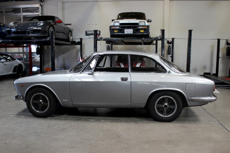 Used 1967 Alfa Romeo Giulia Sprint GT Veloce for sale Sold at San Francisco Sports Cars in San Carlos CA 94070 4