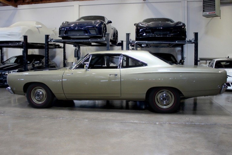 Used 1968 Plymouth Roadrunner 426 Hemi for sale Sold at San Francisco Sports Cars in San Carlos CA 94070 4