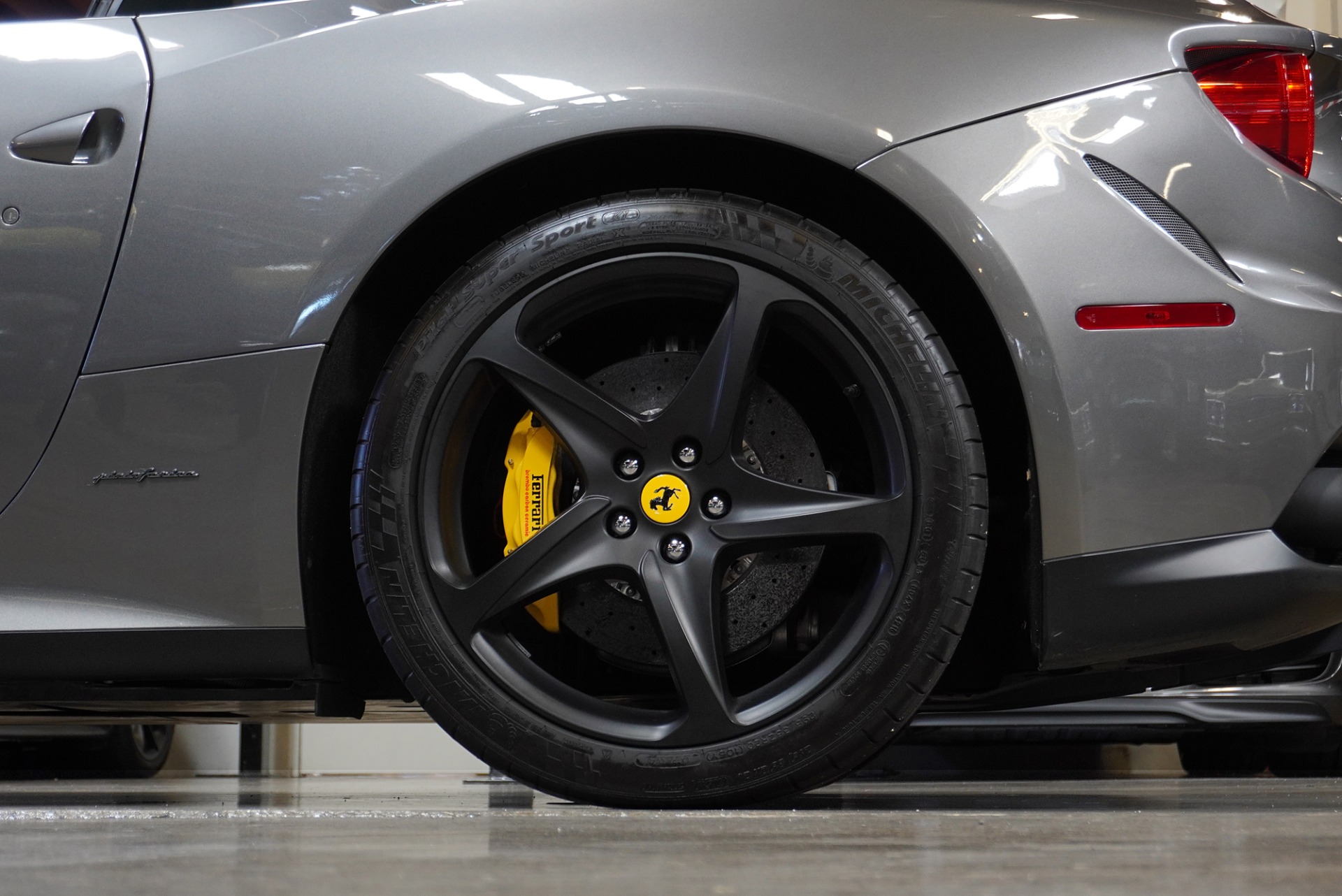 2012 Ferrari FF Base - Photo 12
