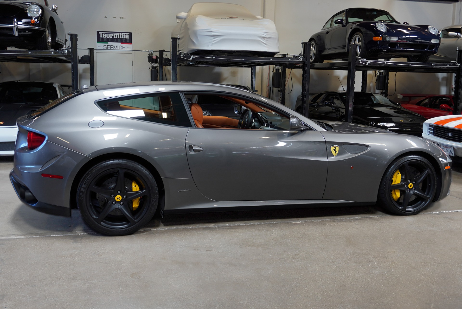 2012 Ferrari FF Base - Photo 8
